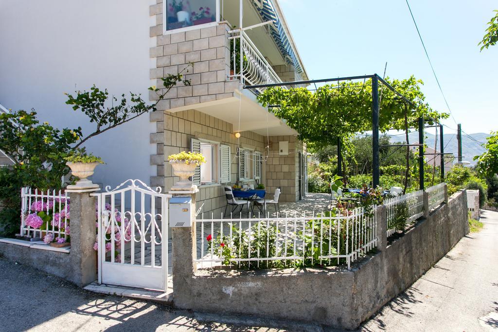 Apartments Olive Mlini Zimmer foto