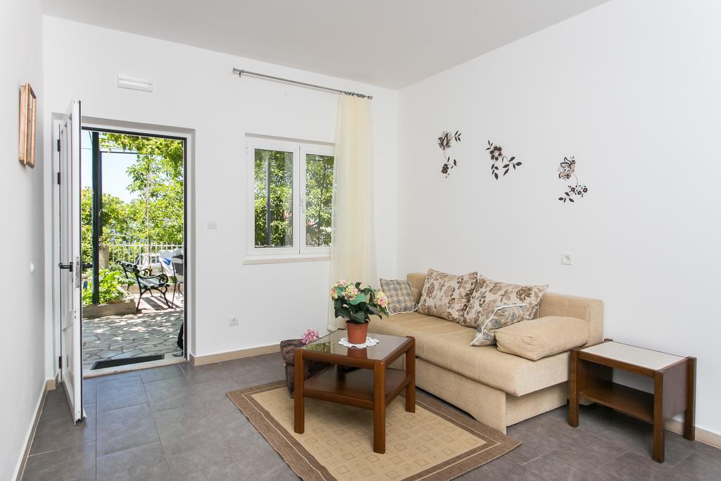 Apartments Olive Mlini Exterior foto